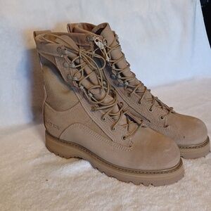 Bates combat boots men's size 5 new army boots